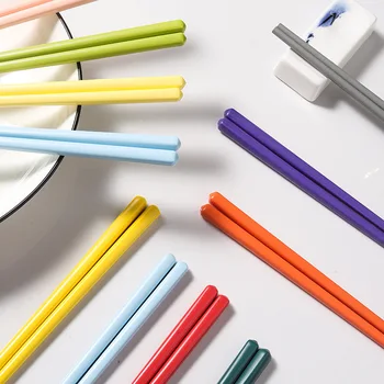 1 Çift Renkli Çubuklarını Uzun Seramik Çubuklarını Yeniden Kullanılabilir yemek çubukları Suşi Bento Aksesuarları Mutfak Sofra Yemek Takımı