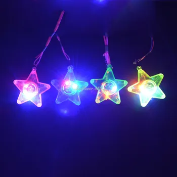 20 adet Çocuk Oyuncak led ışık Flaş Yanıp Sönen Yıldız Kalp Kolye Parti Glow Kolye doğum günü hediyesi Dekorasyon Karnaval Tatil Noel