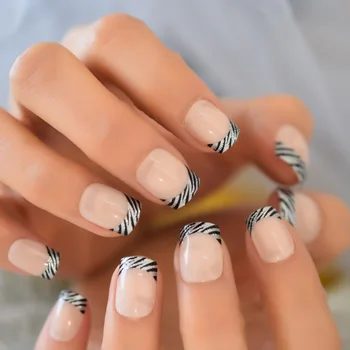 24 ADET Kısa Kenar Glitter Zebra Nail Art takma tırnak İpuçları Tam Kapak Moda tırnak kaplaması Pembe Çılgın Basın Çivi
